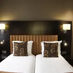 Hotel Logis 15 Montparnasse Paris
