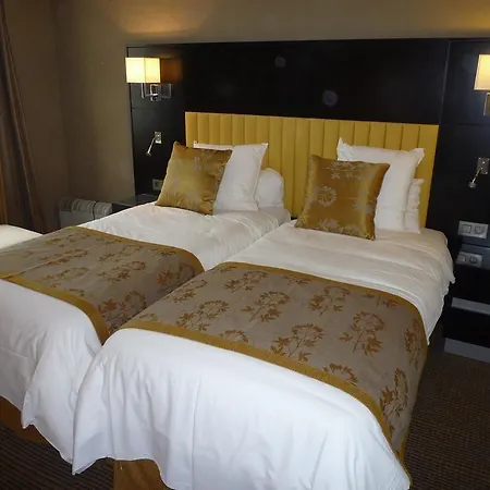 Logis 15 Montparnasse מלון 4*