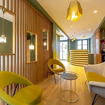 Otel Logis 15 Montparnasse 4*