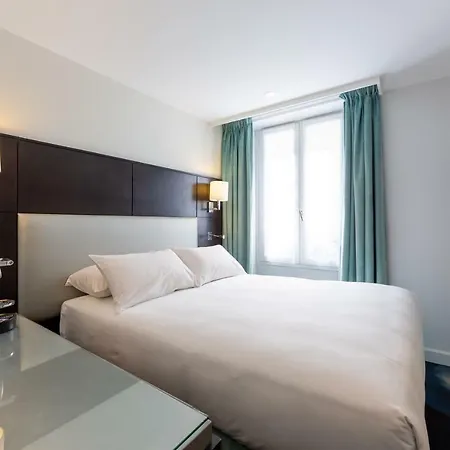 Hotel Logis 15 Montparnasse