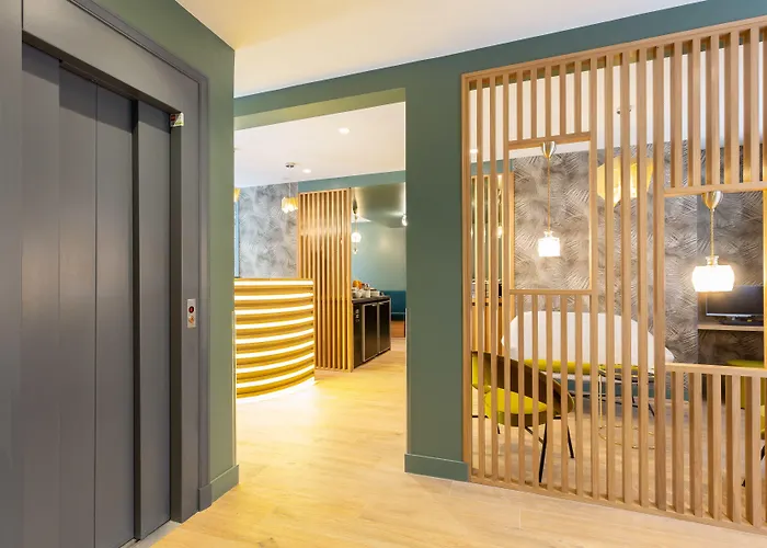 Hotell Logis 15 Montparnasse 4*