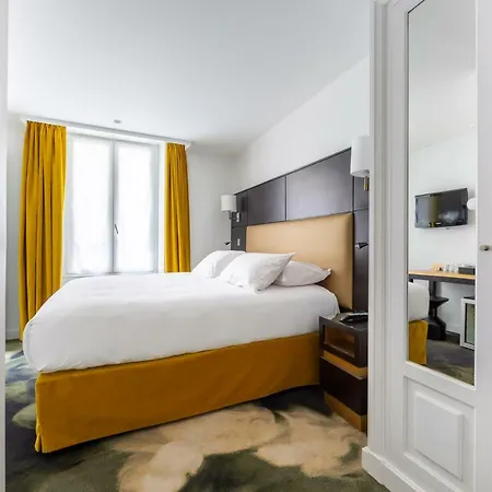Logis 15 Montparnasse 4*